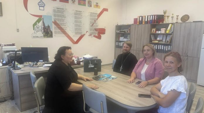 В школе № 108 Краснодара обсудили планы по духовно-нравственному воспитанию на новый учебный год