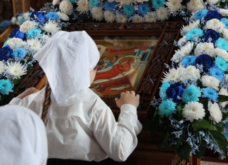 В храме Рождества Христова прошла детская Литургия в праздник Рождества Пресвятой Богородицы