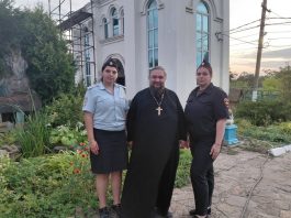В Абинском районе полицейские и священник обсудили вопросы профилактики правонарушений