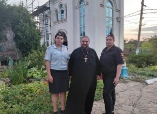 В Абинском районе полицейские и священник обсудили вопросы профилактики правонарушений
