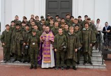 В центре «Патриот» прошла встреча со священником и Литургия для курсантов