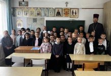 В воскресной школе храма Казанской иконы Божией Матери пос. Мирного состоялся день открытых дверей