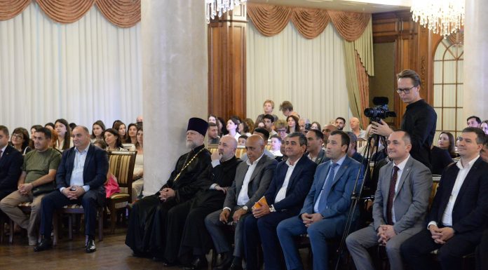 Протоиерей Павел Калинин принял участие в концерте русско-армянской дружбы в Краснодаре