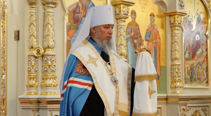 Митрополит Василий совершил благодарственный молебен в храме Рождества Христова станицы Динской