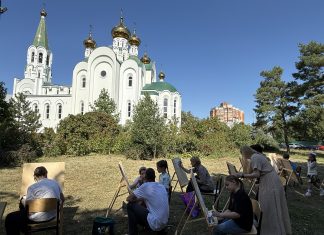 В детской воскресной школе при храме Святого Духа прошел день открытых дверей