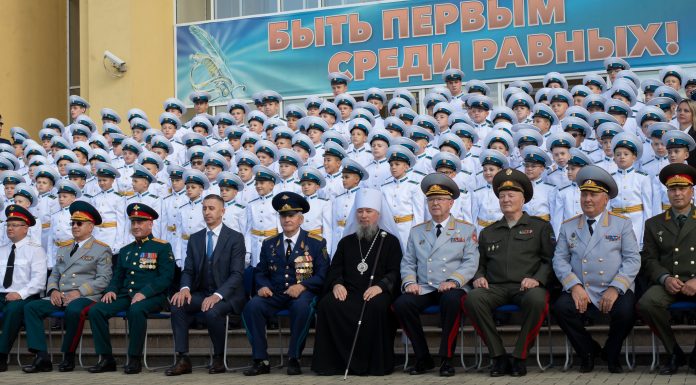 Митрополит Василий принял участие в торжественном посвящении юношей в кадеты