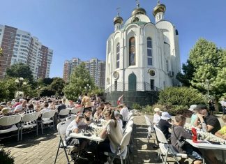 На территории храма Святого Духа прошёл Фестиваль интеллектуальных видов спорта на Кубок храма Святого Духа