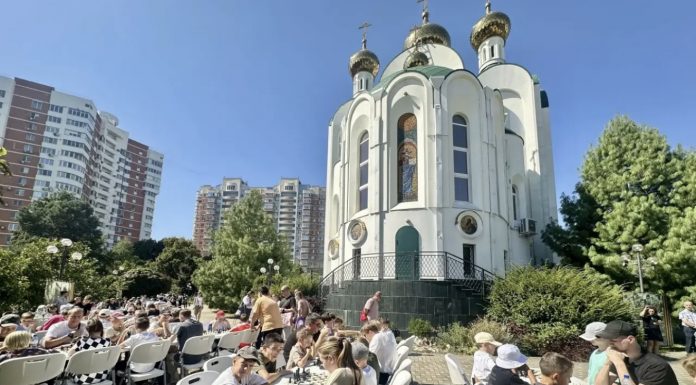 На территории храма Святого Духа прошёл Фестиваль интеллектуальных видов спорта на Кубок храма Святого Духа