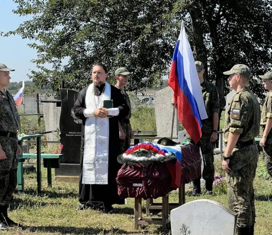 Иерей Виктор Аникин совершил отпевание казака Пашковского станичного казачьего общества, погибшего на СВО