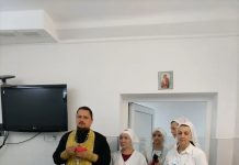 Священник и сестры милосердия навестили пациентов Краснодарского хосписа