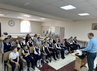 В храме святителя Николая Чудотворца на Садах прошёл урок пожарной безопасности для воспитанников РКШ «Лествица»