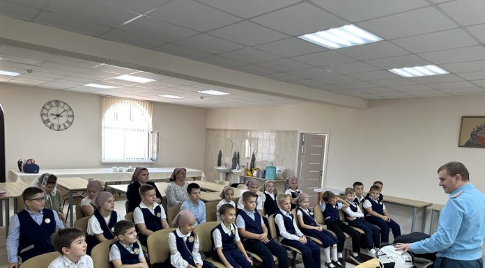 В храме святителя Николая Чудотворца на Садах прошёл урок пожарной безопасности для воспитанников РКШ «Лествица»