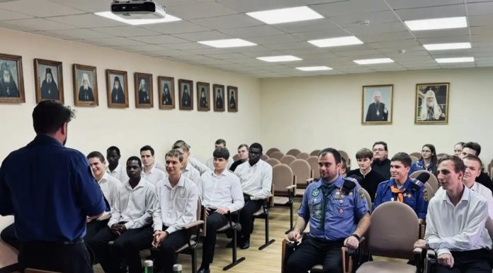 В Екатеринодарской духовной семинарии состоялась встреча с представителями Братства Православных следопытов