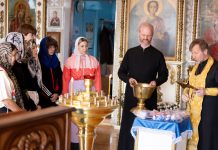Школьники посетили Свято-Покровский храм станицы Новотитаровской