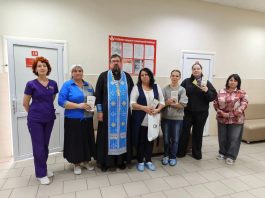 Миссионерско-социальная акция прошла в праздник Покрова Пресвятой Богородицы в районной больнице