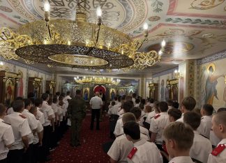 В домовом храме при Кубанском казачьем кадетском корпусе состоялось причастие кадетов седьмой сотни