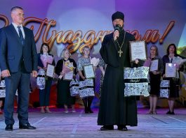 Настоятель храма Вознесения Господня принял участие в праздновании дня станицы