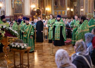 В Краснодар прибыл ковчег с частицей мощей святой блаженной Матроны Московской