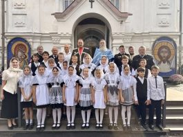 В храме Вознесения Господня станицы Пластуновской состоялось посвящение в казачата.