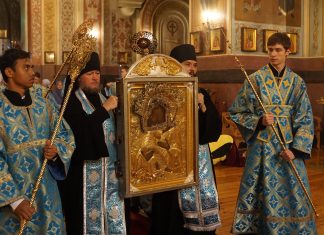 В Краснодар прибыла чудотворная Псково-Печерская икона Божией Матери «Умиление»