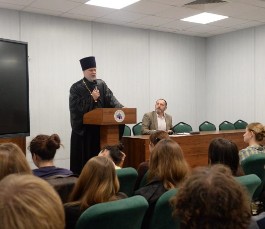 Протоиерей Павел Калинин встретился со студентами факультета журналистики Кубанского государственного университет