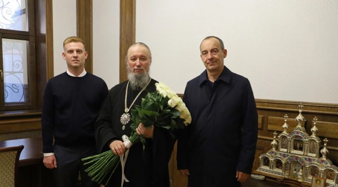 Председатель ЗСК края поздравил митрополита Екатеринодарского и Кубанского Василия с юбилеем