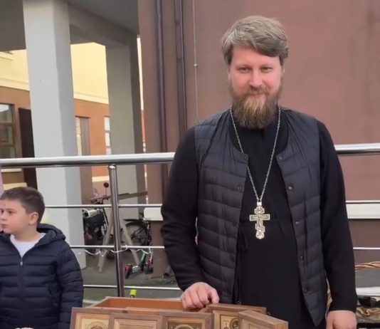 В Краснодаре прошла ярмарка «Традиции, народы, вера», приуроченная ко Дню народного единства