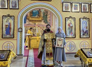 Сестры милосердия получили благодарственные грамоты