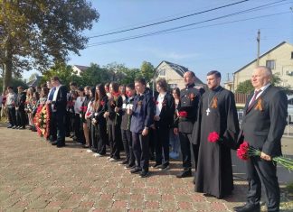 Иерей Давид Кочаров принял участие в торжественном митинге
