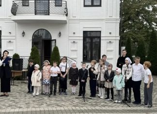В Свято-Сергиевском храме города Краснодара состоялось праздничное мероприятие, посвящённое Дню отца