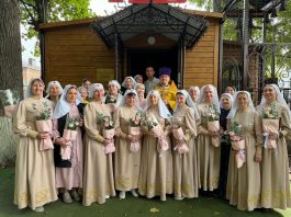 В храме святителя Луки Крымского прошла сестринская Божественная литургия
