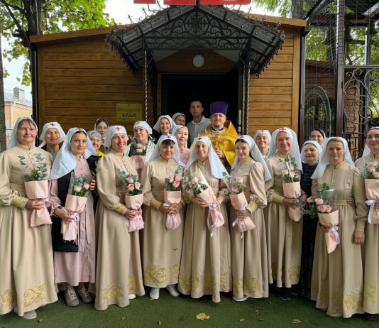 В храме святителя Луки Крымского прошла сестринская Божественная литургия