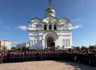 Учащиеся Кубанского казачьего кадетского корпуса станицы Динской приняли присягу