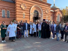 Сотрудники больницы скорой медицинской помощи побывали в Свято-Екатерининском кафедральном соборе