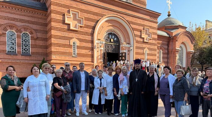 Сотрудники больницы скорой медицинской помощи побывали в Свято-Екатерининском кафедральном соборе